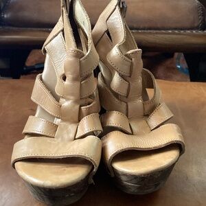 Bed Stu Light brown size 9